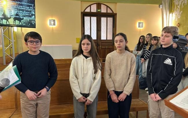 Visuel : Le parcours de foi au c�ur de la vie du coll�ge